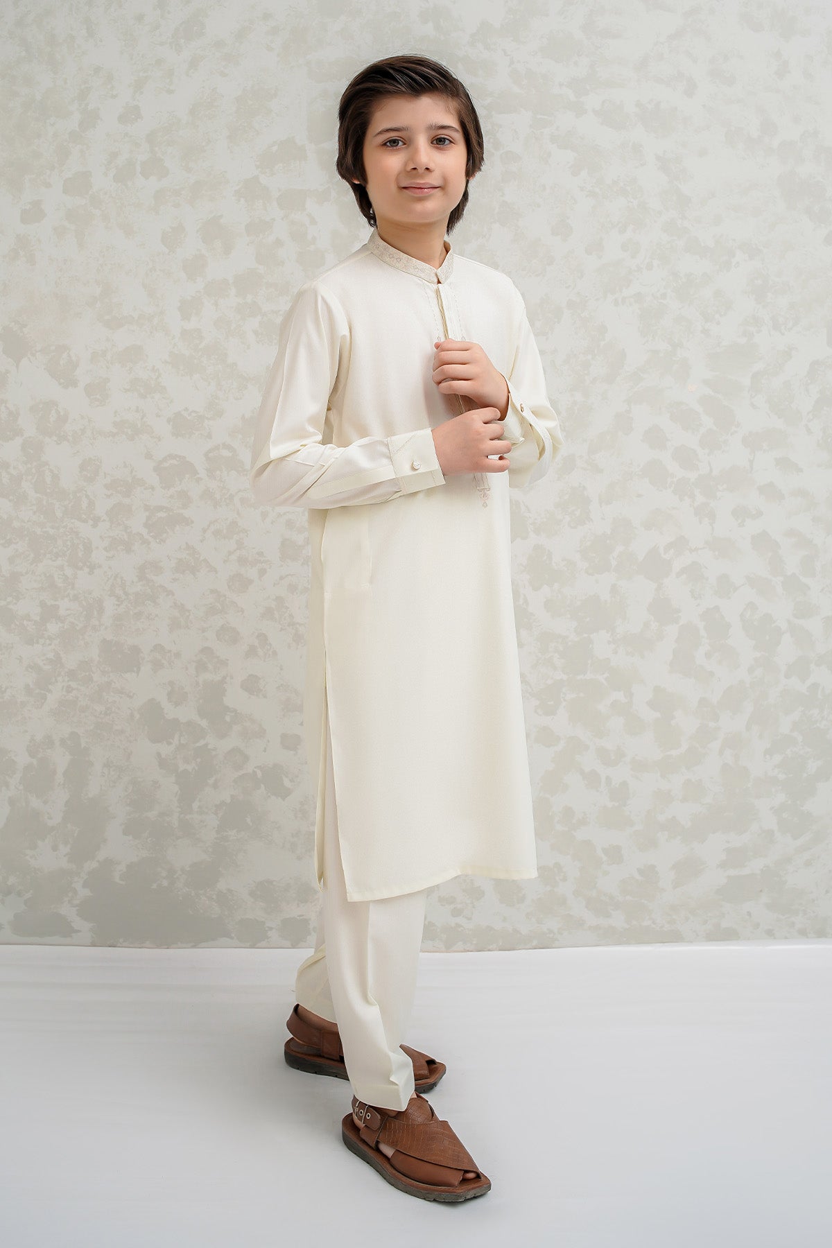 Boys Off White Shalwar Kameez - B622