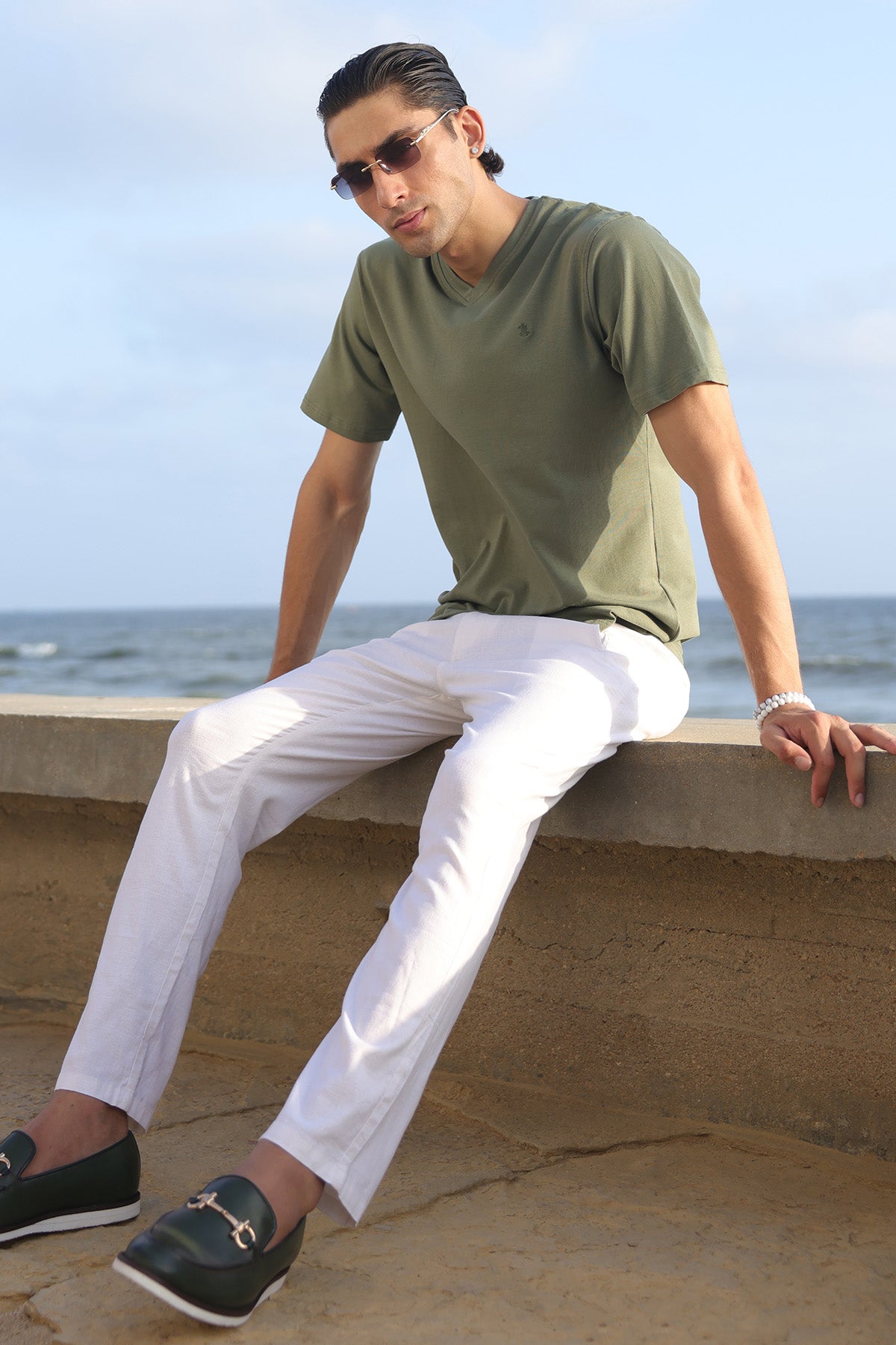 V NECT TEE - GCT-002