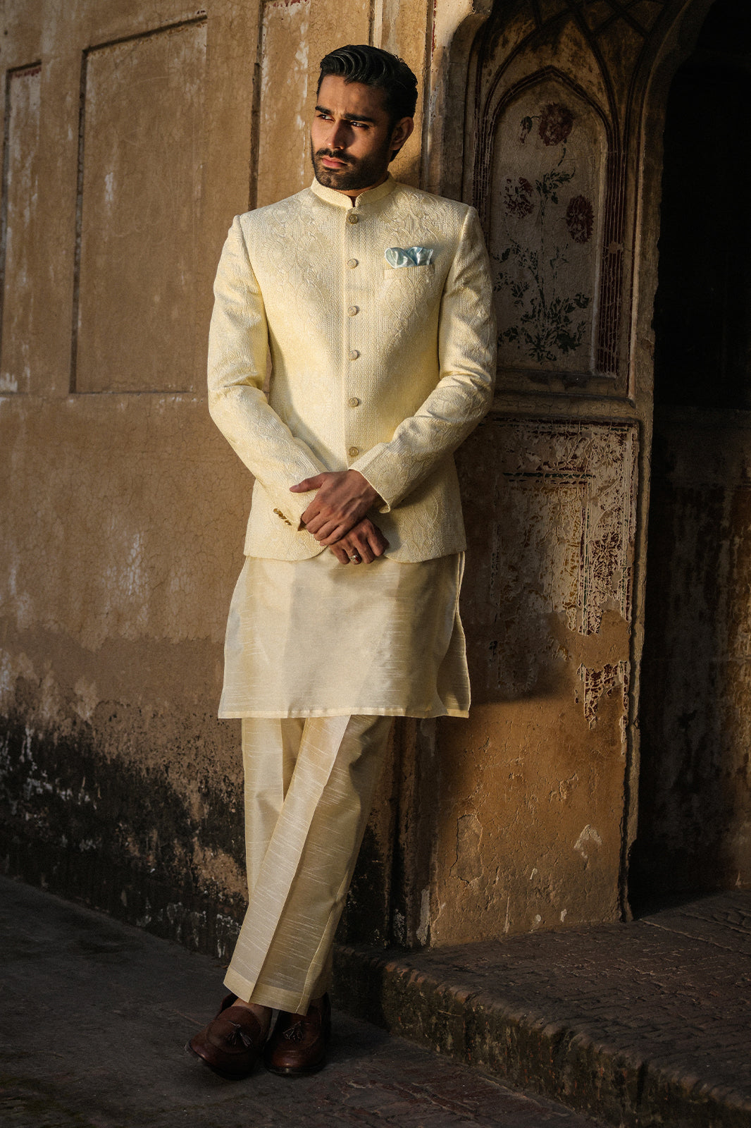 IVORY SELF EMBOIDERED PRINCE COAT PC-111