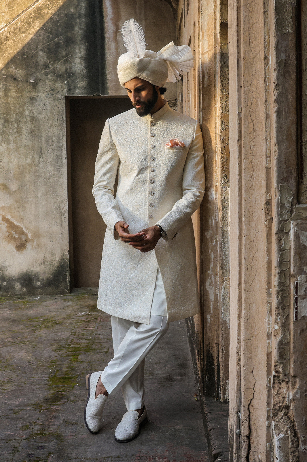 OFFWHITE SELF EMBROIDRED SHERWANI GSW-113