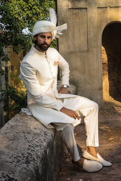 OFFWHITE SELF EMBROIDRED SHERWANI GSW-113