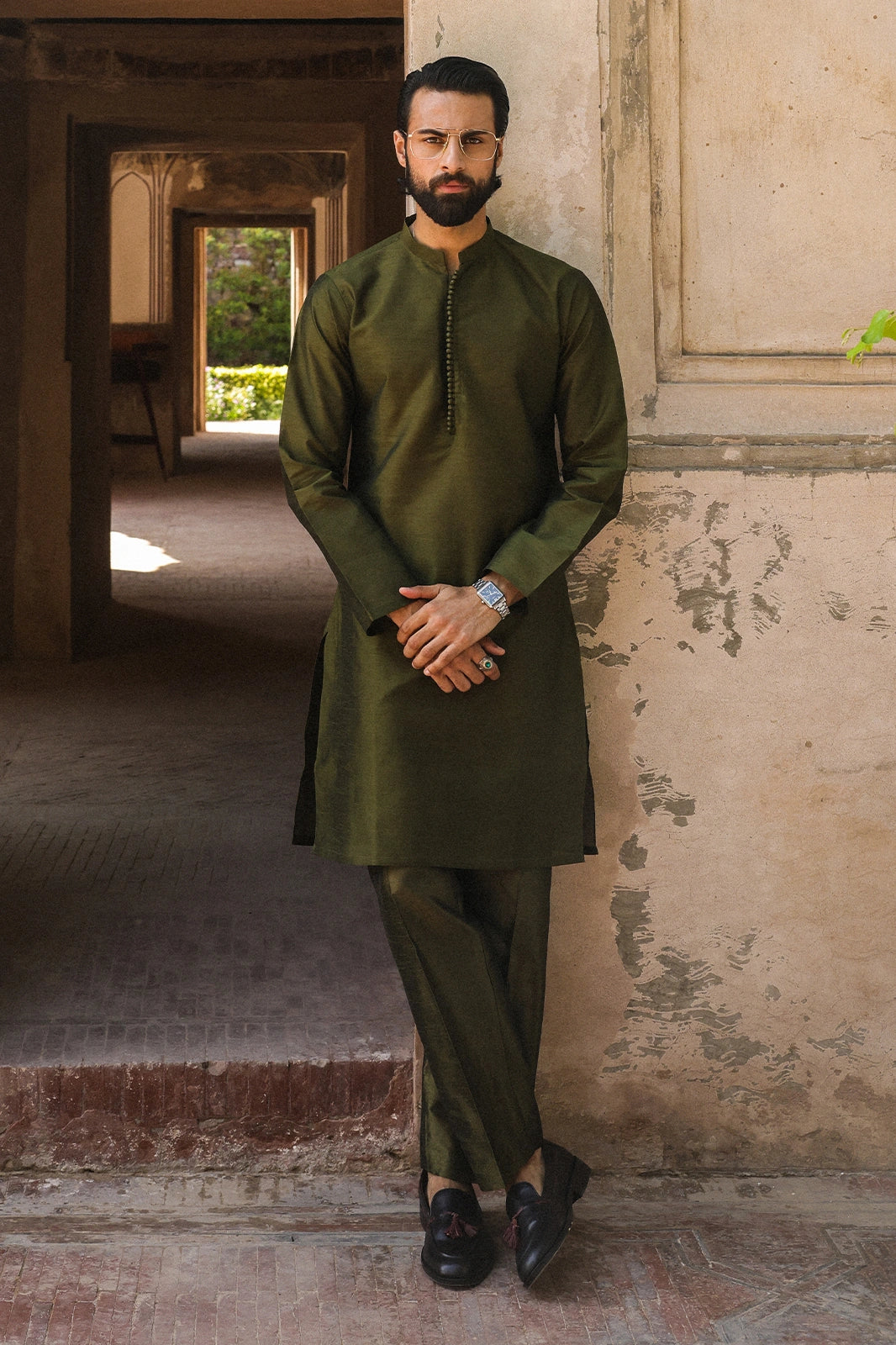 GREEN EMBOIDERED WAIST COAT WITH HAND WORK