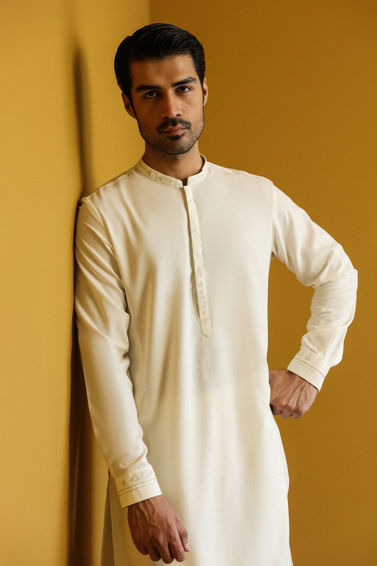 Men's Kurta With Pants - 1904